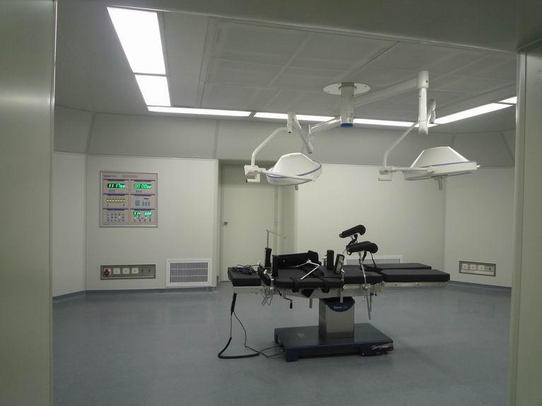 百級手術室